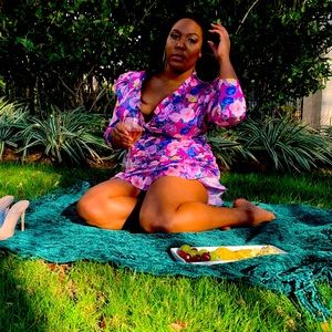 Plus size floral mini dress. Perfect for summer brunch, girls day out, wedding